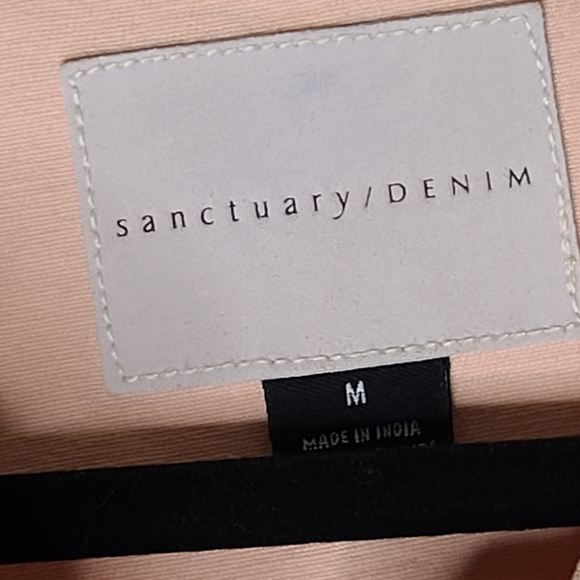 NWT - PINK DENIM JACKET BY SANCTUARY - Picture 2 of 16